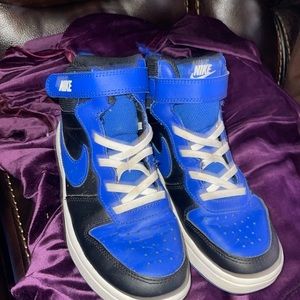 Nike Flights